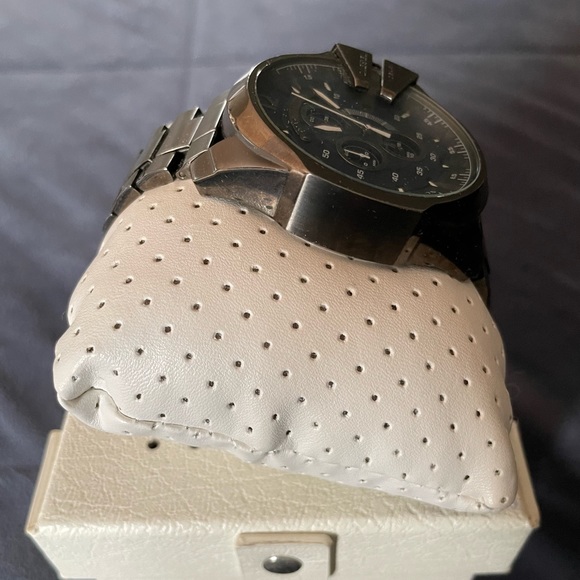 Men’s Diesel watch - Picture 5 of 6